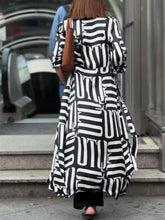 Load image into Gallery viewer, Contrast Collared Neck Long Sleeve Longline Shirt
