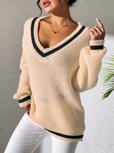 Load image into Gallery viewer, Contrast Trim V-Neck Long Sleeve Sweater
