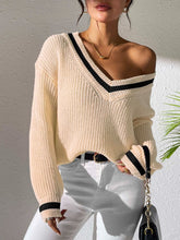 Load image into Gallery viewer, Contrast Trim V-Neck Long Sleeve Sweater