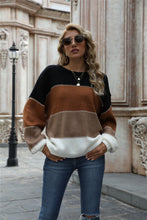Load image into Gallery viewer, Color Block Round Neck Sweater