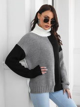 Load image into Gallery viewer, Contrast Turtleneck Long Sleeve Sweater