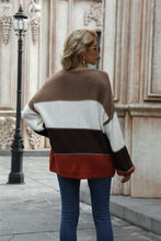 Load image into Gallery viewer, Color Block Round Neck Sweater