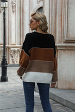 Load image into Gallery viewer, Color Block Round Neck Sweater