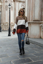 Load image into Gallery viewer, Color Block Round Neck Sweater