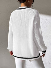 Load image into Gallery viewer, Contrast Trim V-Neck Long Sleeve Sweater