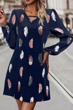 Load image into Gallery viewer, Feather Print V-Neck Dress
