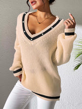 Load image into Gallery viewer, Contrast Trim V-Neck Long Sleeve Sweater