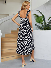 Load image into Gallery viewer, Two-Tone Low Back Midi Dress
