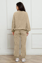 Load image into Gallery viewer, Round Neck Sweatshirt and Sweatpants Set