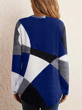 Load image into Gallery viewer, Color Block Round Neck T-Shirt