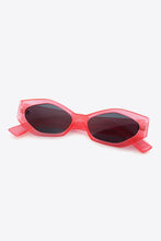 Load image into Gallery viewer, Polycarbonate Frame Wayfarer Sunglasses