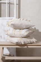 Load image into Gallery viewer, Eye-Catching Decorative Throw Pillow Case