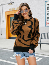 Load image into Gallery viewer, Printed Round Neck Long Sleeve Sweater