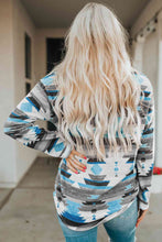 Load image into Gallery viewer, Printed Button Up Long Sleeve Shirt