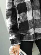 Load image into Gallery viewer, Plaid Zip-Up Collared Jacket