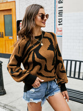 Load image into Gallery viewer, Printed Round Neck Long Sleeve Sweater