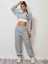 Load image into Gallery viewer, Cropped Sweatshirt and Sweatpants Set