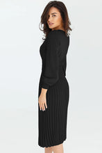 Load image into Gallery viewer, Round Neck Long Sleeve Pleated Sweater Dress