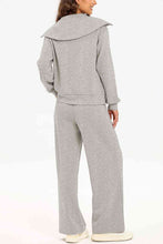 Load image into Gallery viewer, Half Zip Collared Neck Sweatshirt and Pants Set