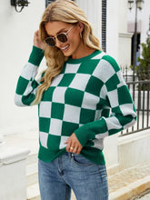 Load image into Gallery viewer, Checkered Round Neck Sweater