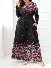 Load image into Gallery viewer, Plus Size Round Neck Maxi Dress with Pockets