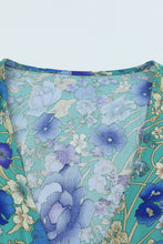 Load image into Gallery viewer, Floral Bell Sleeve Surplice Cropped Blouse