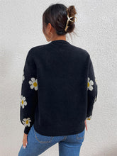 Load image into Gallery viewer, Flower Round Neck Latern Sleeve Sweater