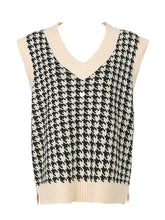 Load image into Gallery viewer, Houndstooth V-Neck Sweater Vet