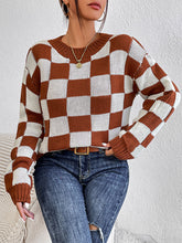 Load image into Gallery viewer, Checkered Round Neck Sweater