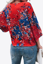 Load image into Gallery viewer, Printed Deep V Tie Hem Blouse
