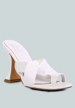Load image into Gallery viewer, snatched intertwined toe ring heeled sandals-7