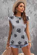 Load image into Gallery viewer, Printed Capped Sleeve Round Neck Top