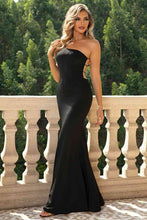 Load image into Gallery viewer, One-Shoulder Backless Maxi Dress