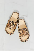 Load image into Gallery viewer, Arms Around Me Open Toe Slide in Leopard