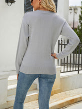 Load image into Gallery viewer, Heart Graphic Round Neck Sweater